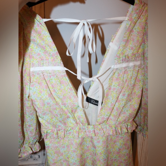 Floral Mini Dress Size XS/S - Picture 2 of 4